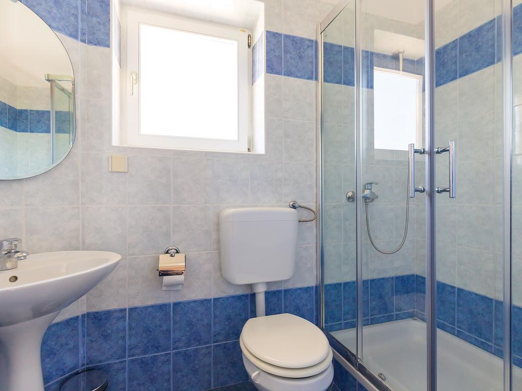 Apartments Gala Πόρετς Εξωτερικό φωτογραφία