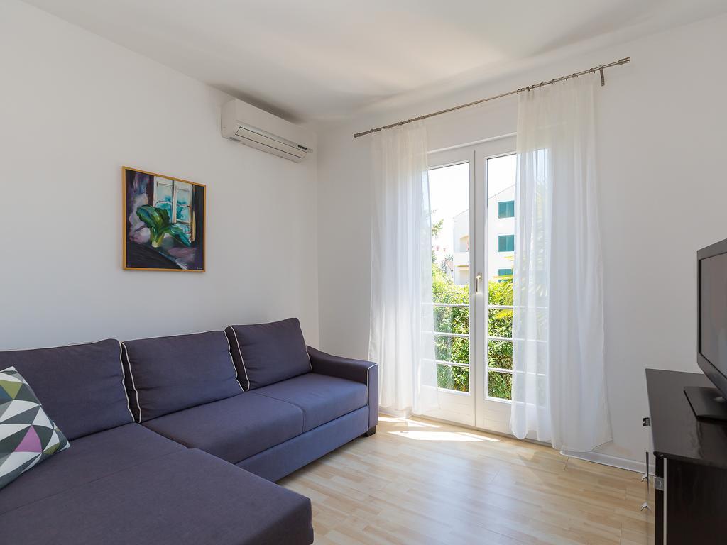 Apartments Gala Πόρετς Εξωτερικό φωτογραφία