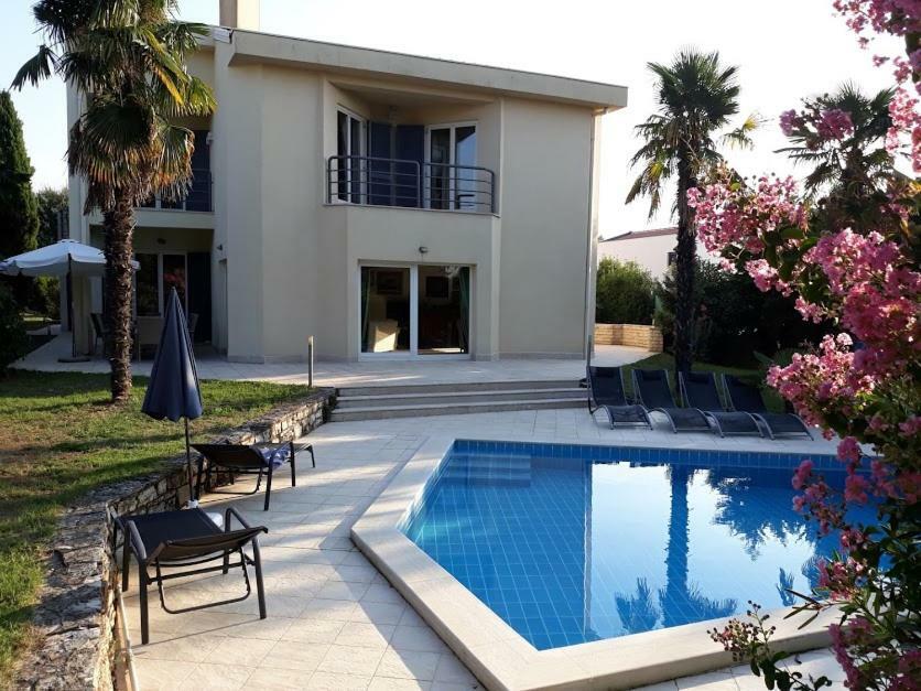 Apartments Gala Πόρετς Εξωτερικό φωτογραφία