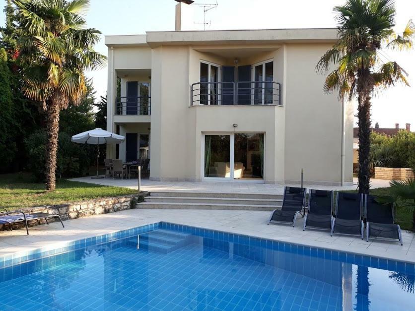 Apartments Gala Πόρετς Εξωτερικό φωτογραφία